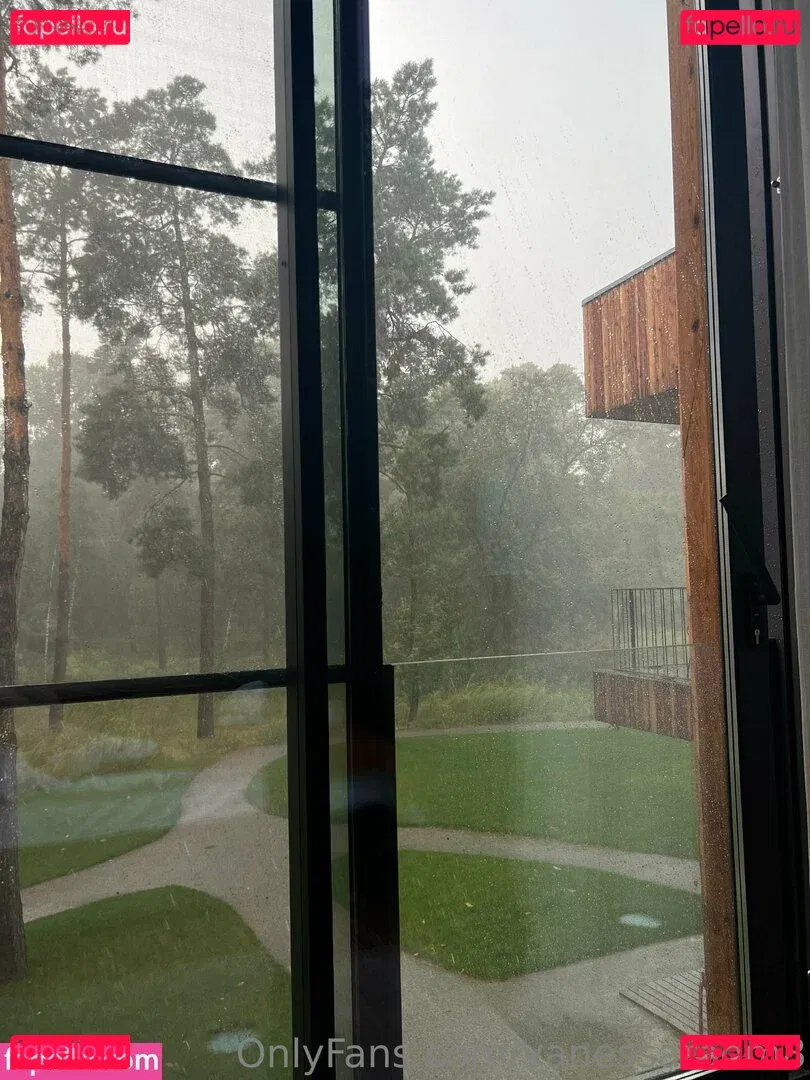 vanessaroom8 Onlyfans Photo Gallery 