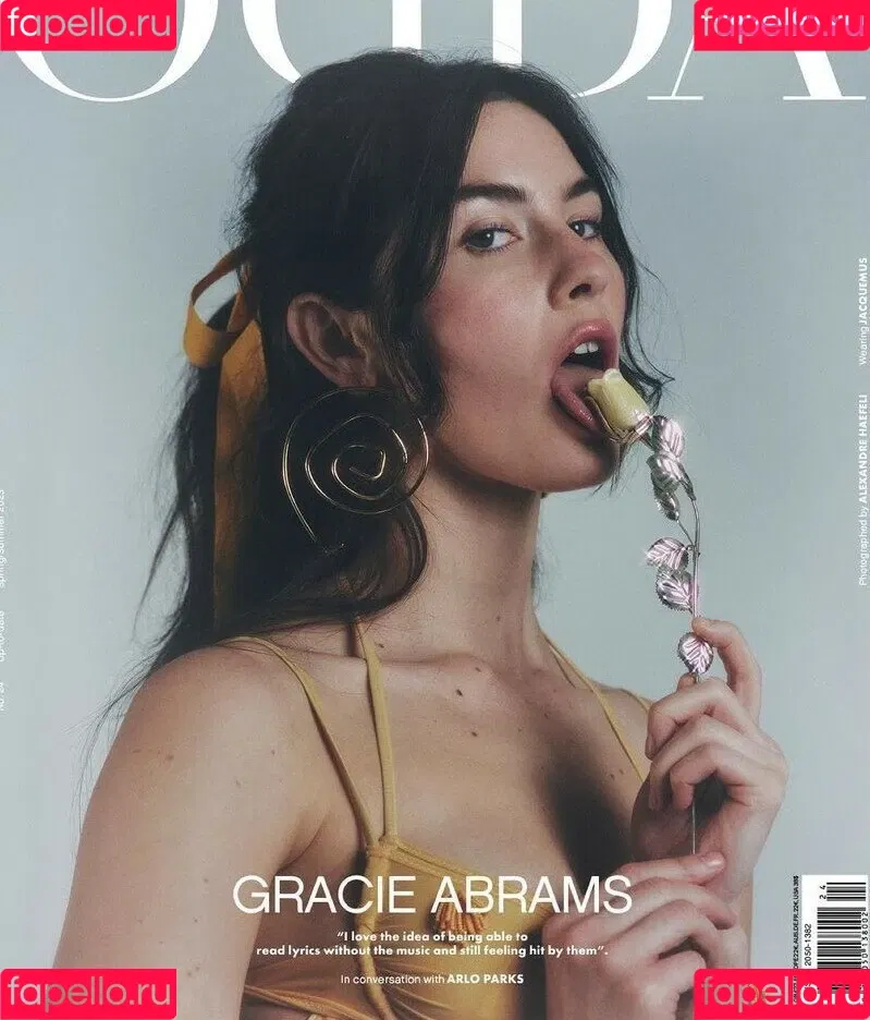 Gracie Abrams Onlyfans Photo Gallery 