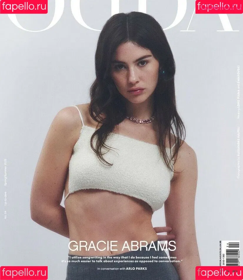 Gracie Abrams Onlyfans Photo Gallery 