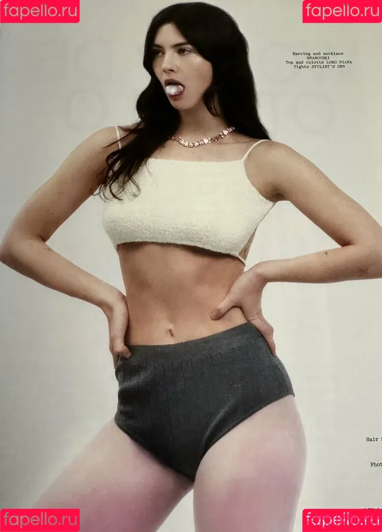 Gracie Abrams Onlyfans Photo Gallery 