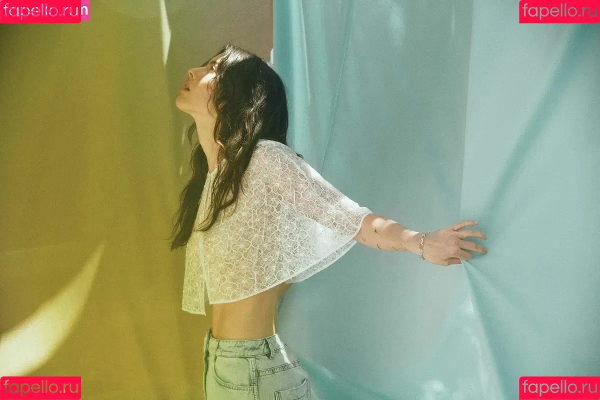Gracie Abrams Onlyfans Photo Gallery 