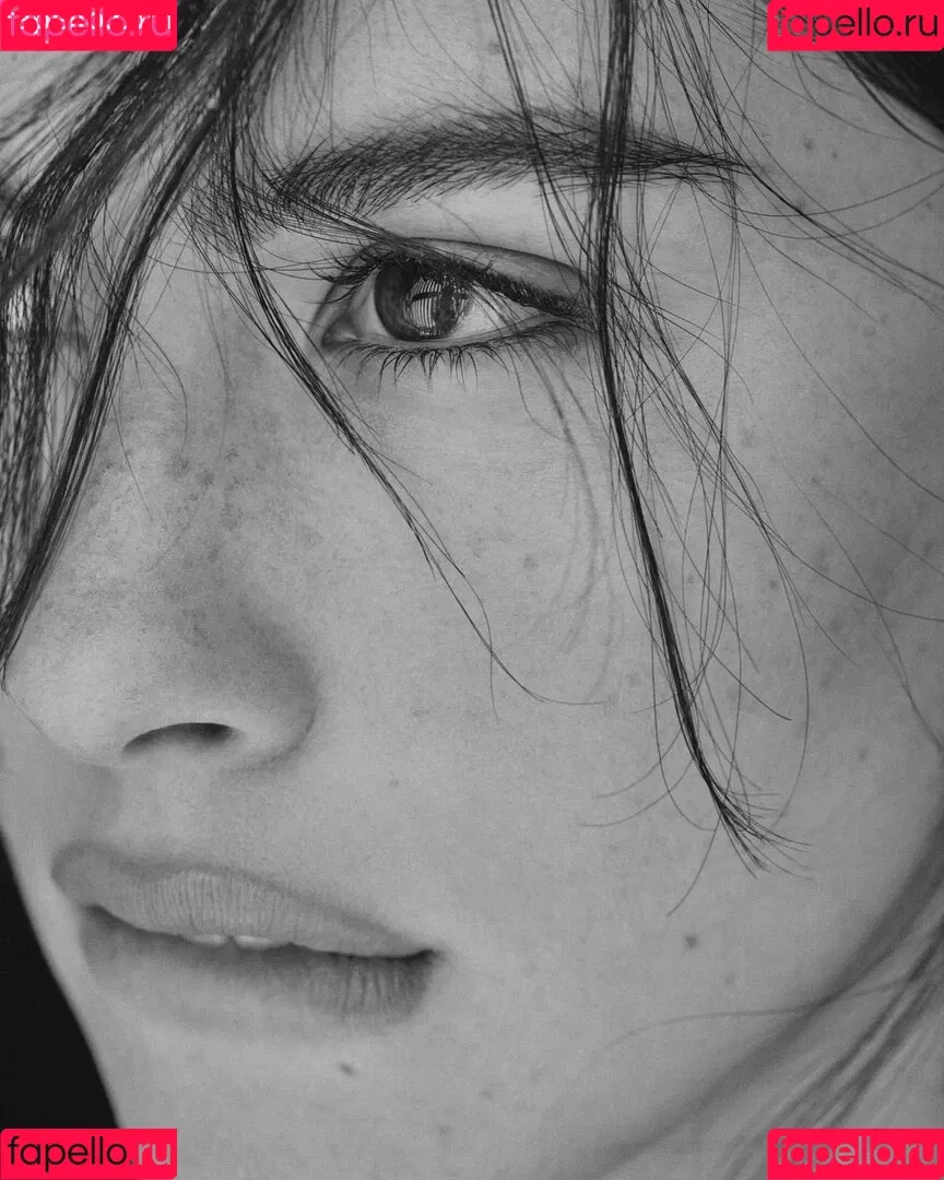 Gracie Abrams Onlyfans Photo Gallery 