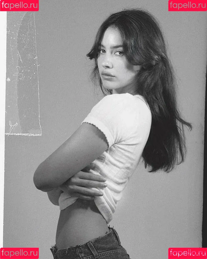 Gracie Abrams Onlyfans Photo Gallery 