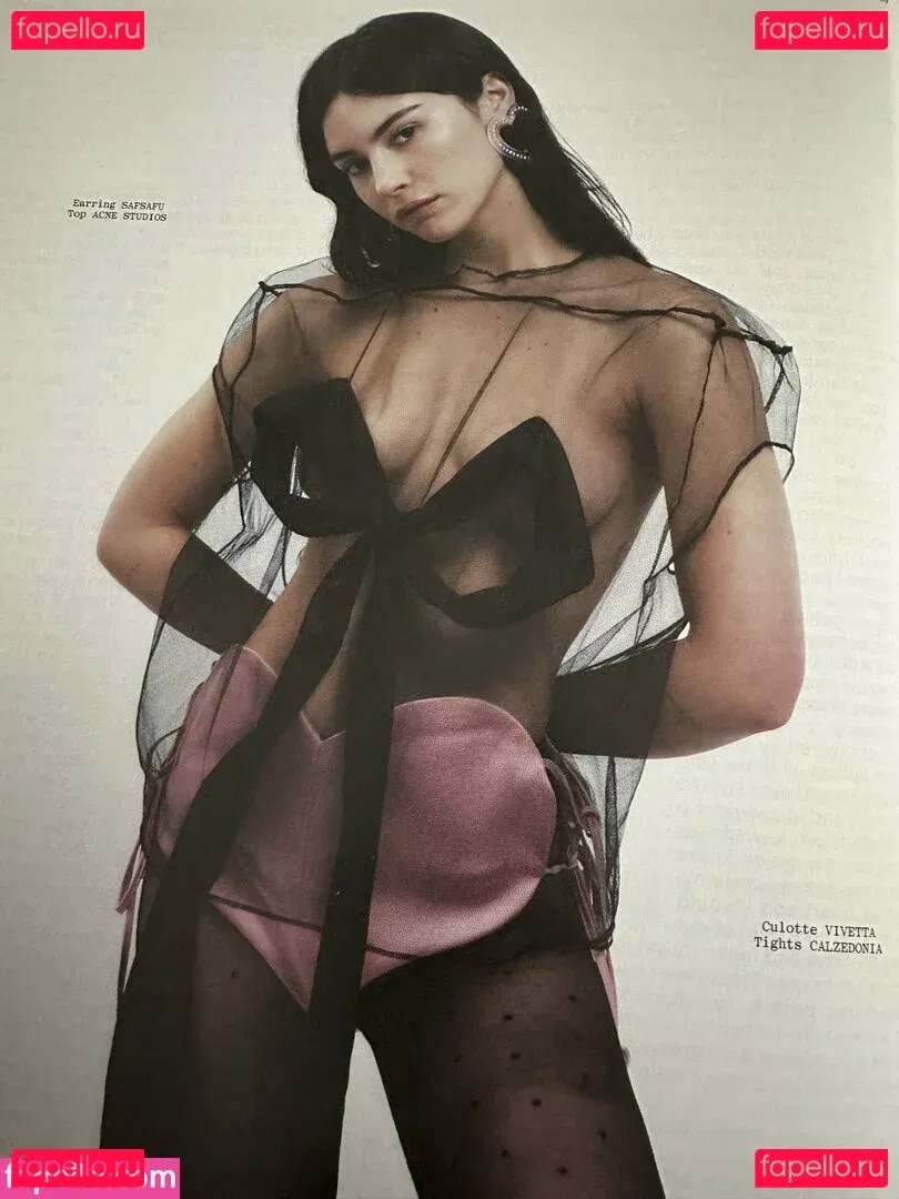 Gracie Abrams Onlyfans Photo Gallery 