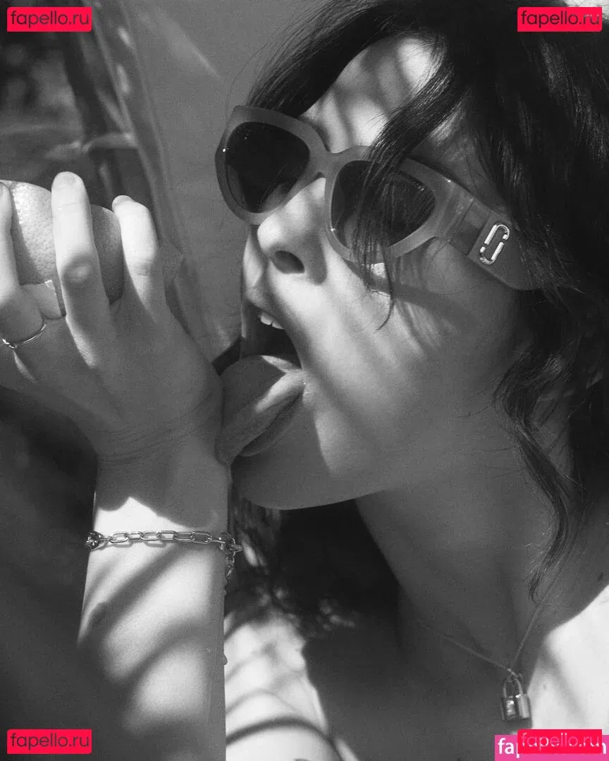 Gracie Abrams Onlyfans Photo Gallery 