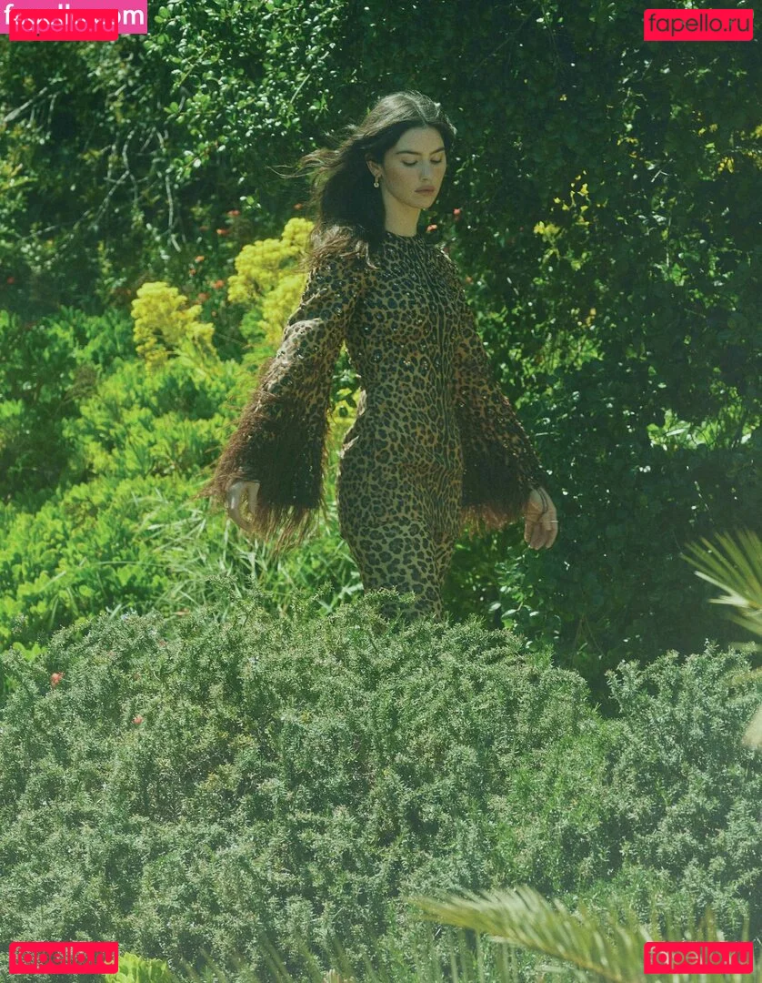 Gracie Abrams Onlyfans Photo Gallery 