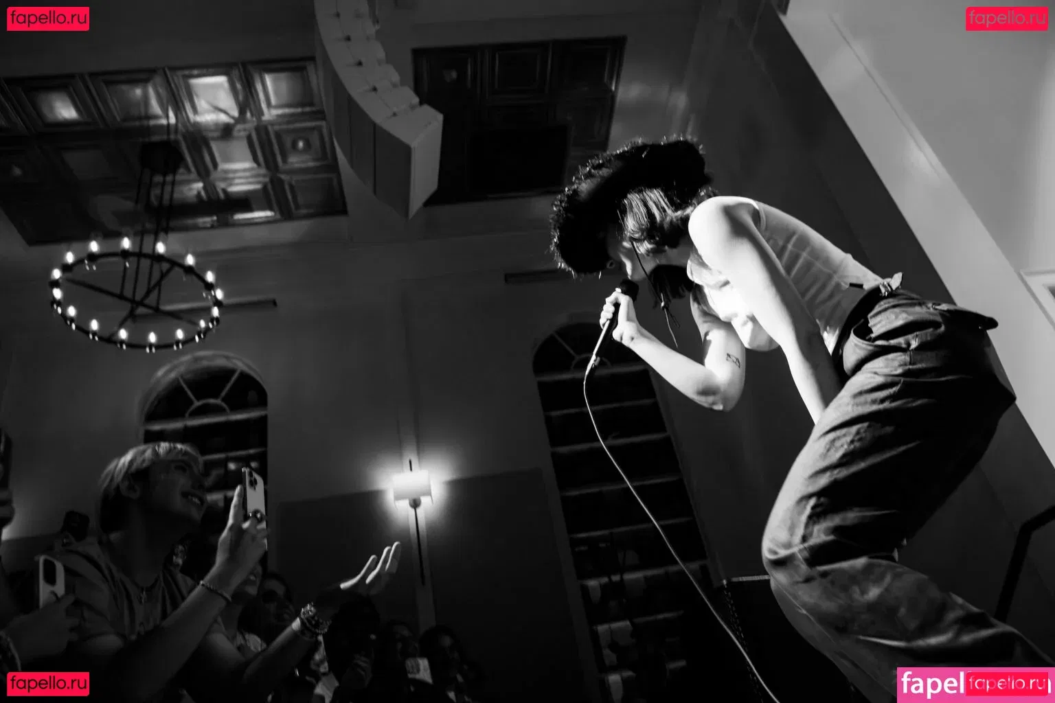 Gracie Abrams Onlyfans Photo Gallery 