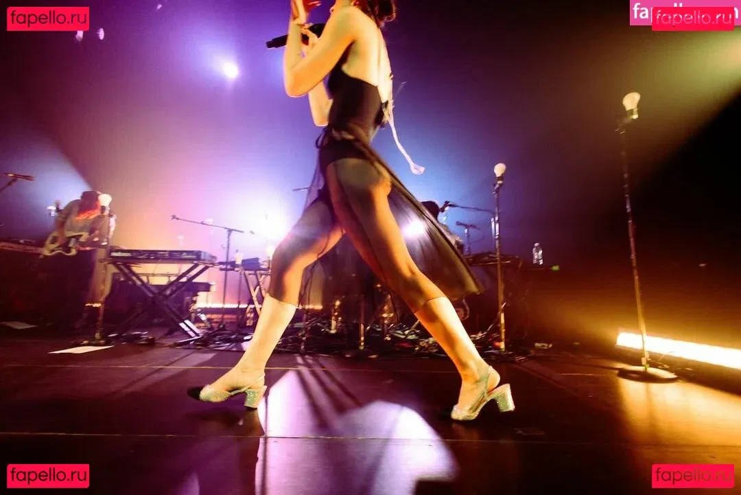 Gracie Abrams Onlyfans Photo Gallery 