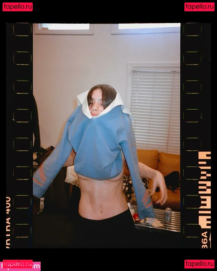 Gracie Abrams Onlyfans Photo Gallery 