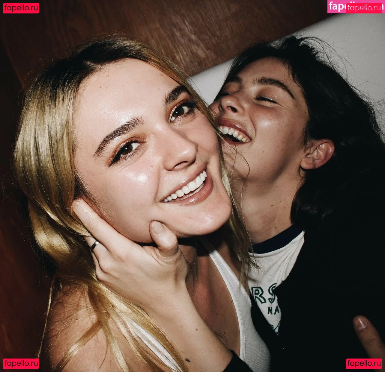 Gracie Abrams Onlyfans Photo Gallery 