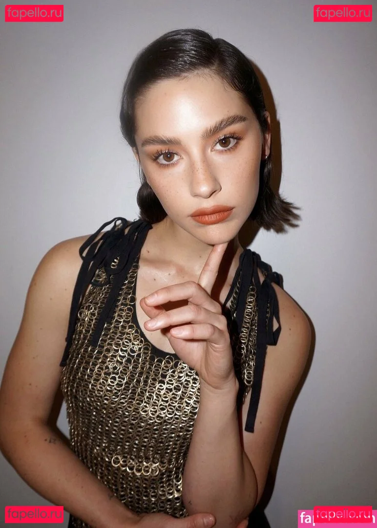 Gracie Abrams Onlyfans Photo Gallery 