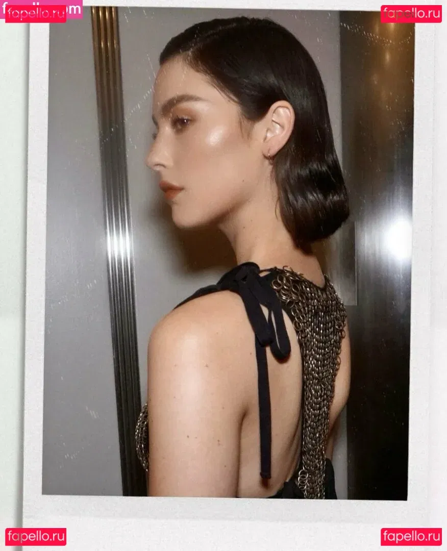 Gracie Abrams Onlyfans Photo Gallery 