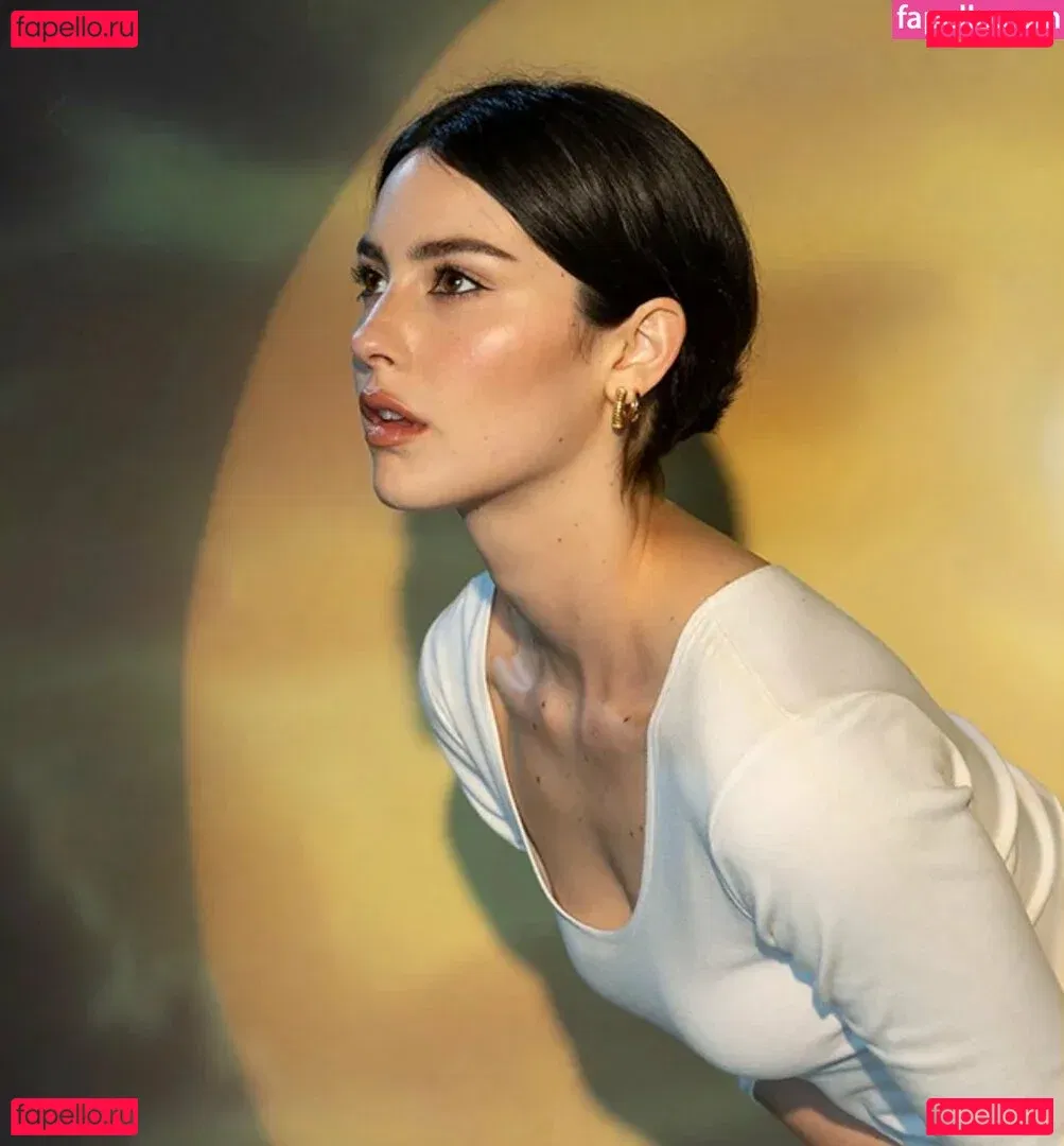 Gracie Abrams Onlyfans Photo Gallery 