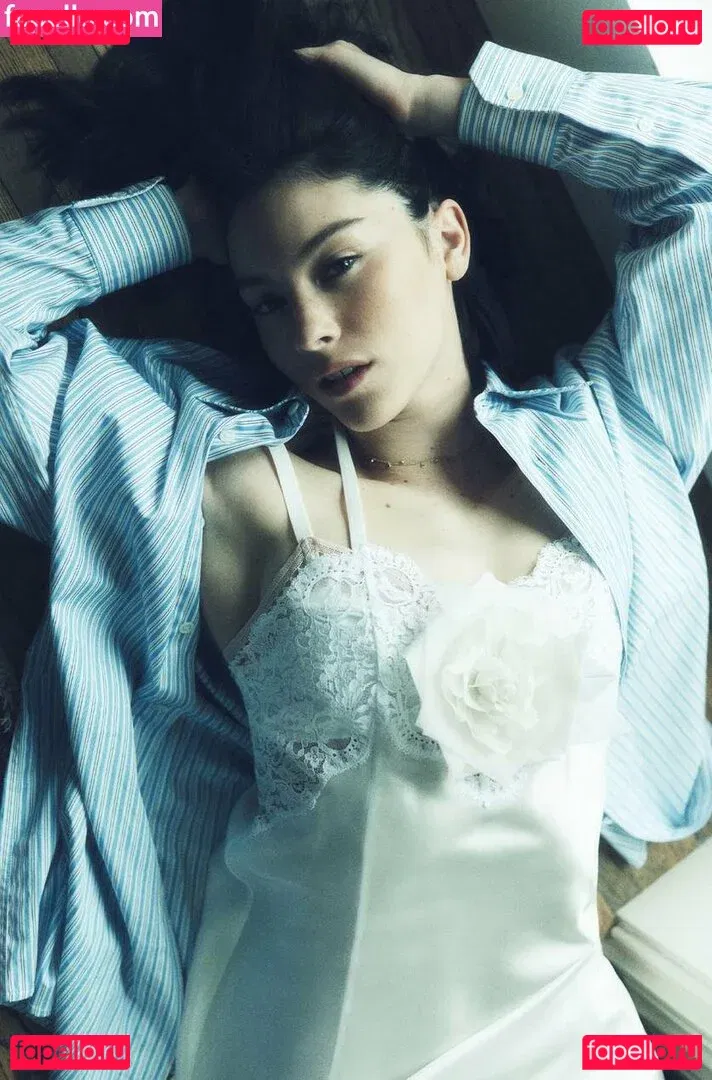 Gracie Abrams Onlyfans Photo Gallery 