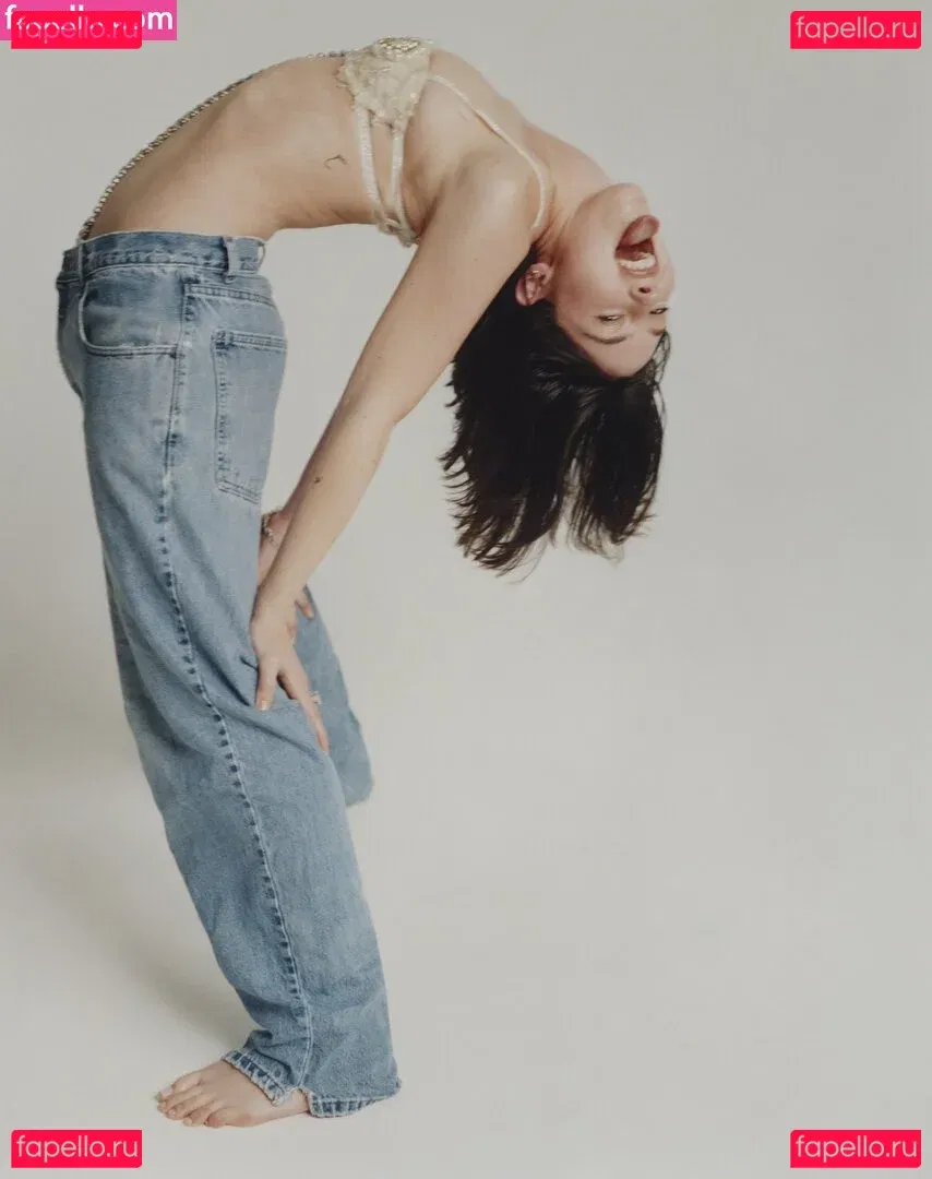 Gracie Abrams Onlyfans Photo Gallery 