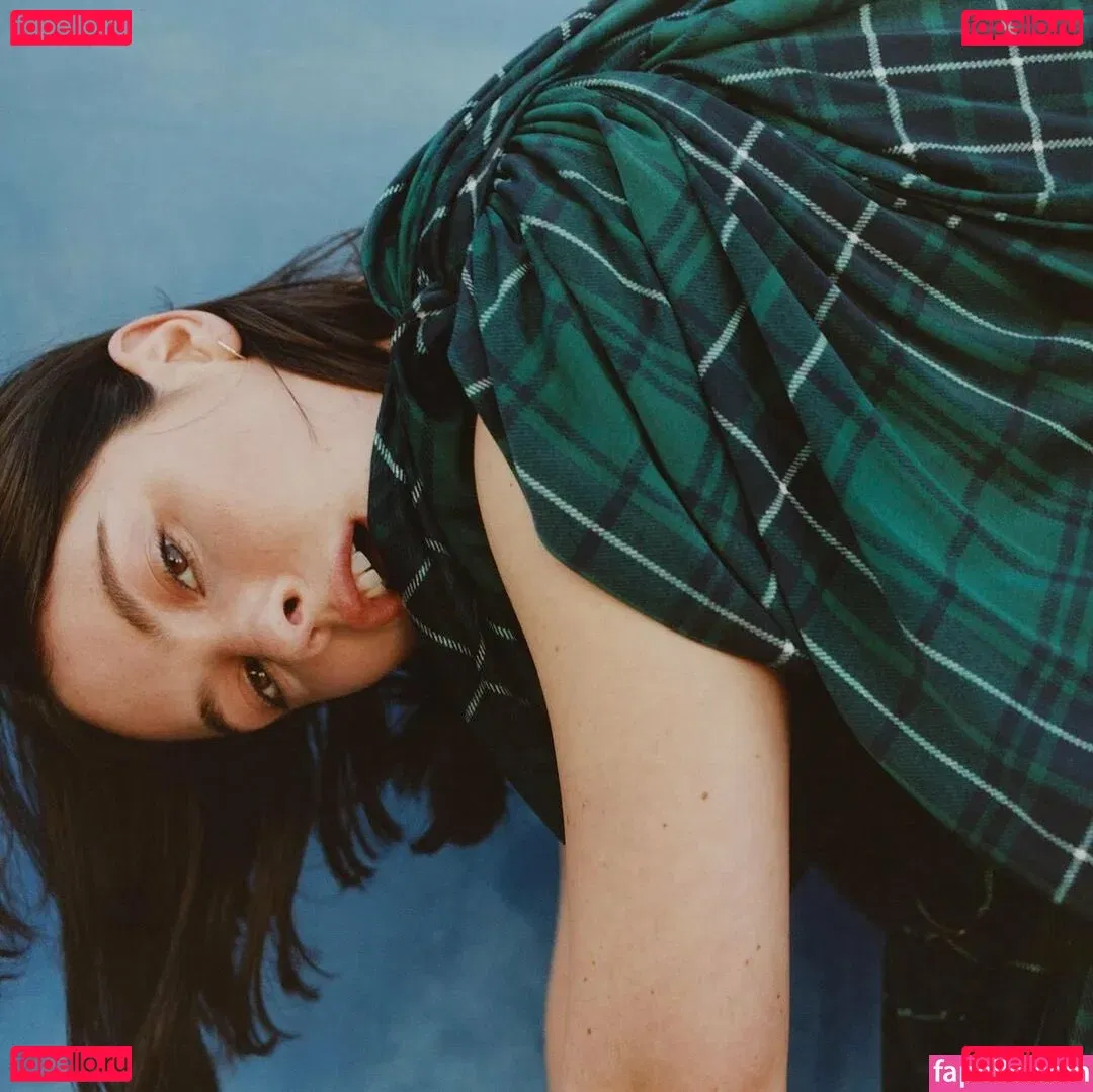 Gracie Abrams Onlyfans Photo Gallery 