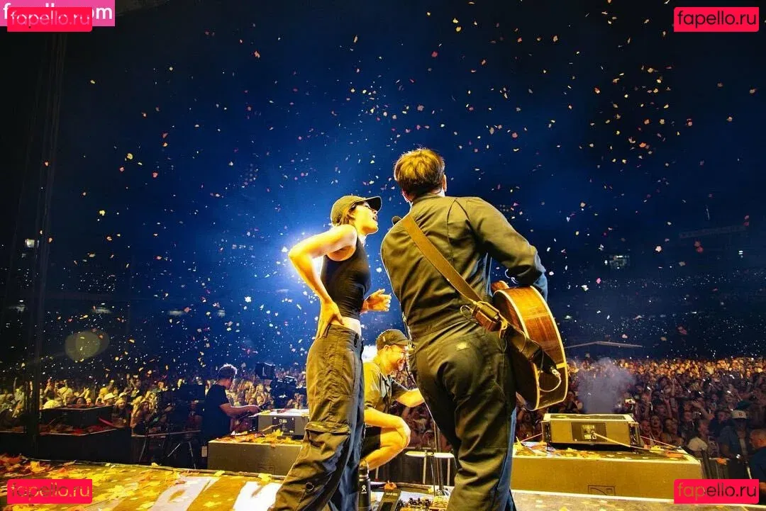 Gracie Abrams Onlyfans Photo Gallery 