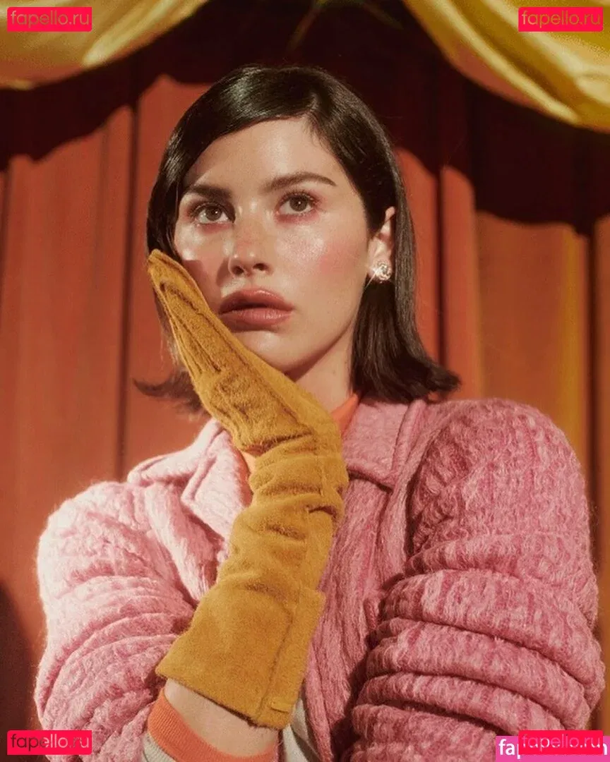 Gracie Abrams Onlyfans Photo Gallery 