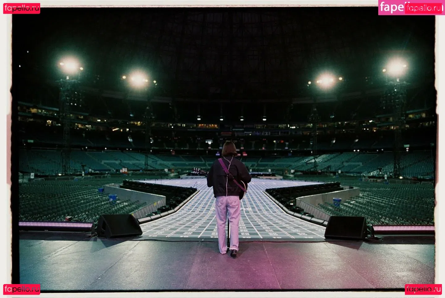 Gracie Abrams Onlyfans Photo Gallery 