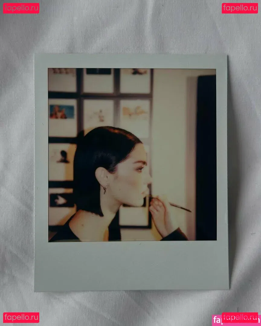 Gracie Abrams Onlyfans Photo Gallery 