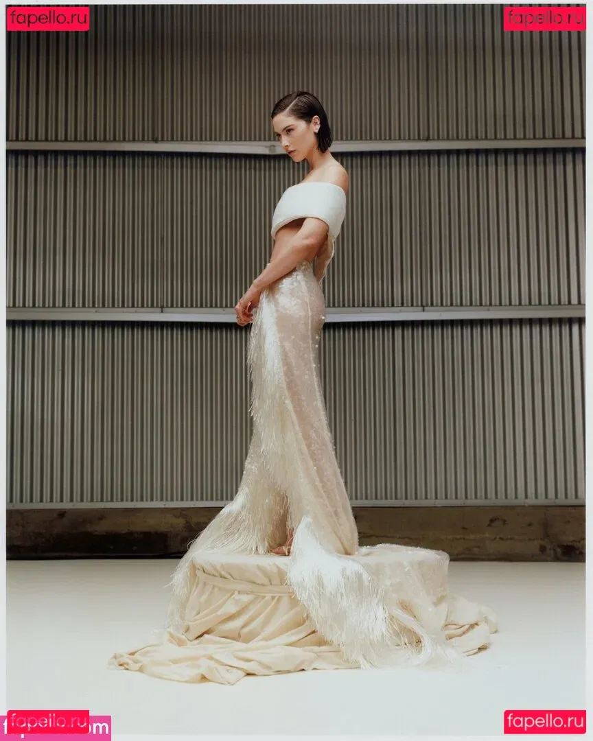 Gracie Abrams Onlyfans Photo Gallery 