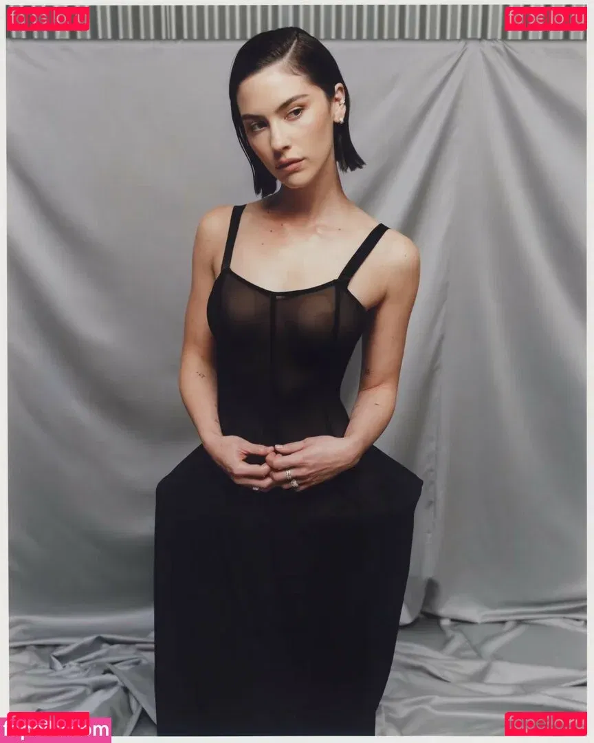 Gracie Abrams Onlyfans Photo Gallery 