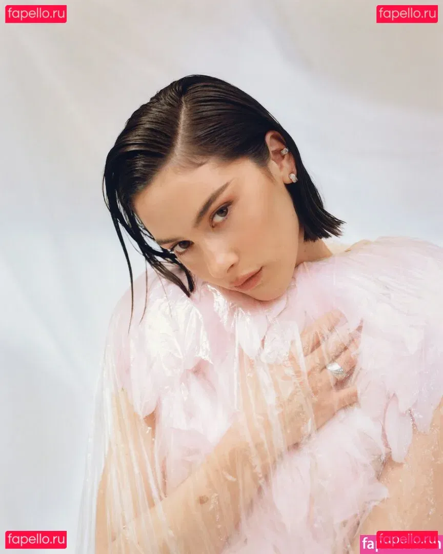 Gracie Abrams Onlyfans Photo Gallery 