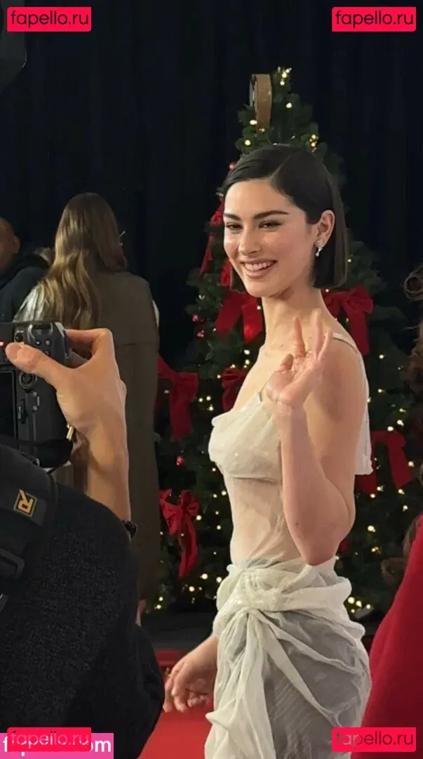 Gracie Abrams Onlyfans Photo Gallery 