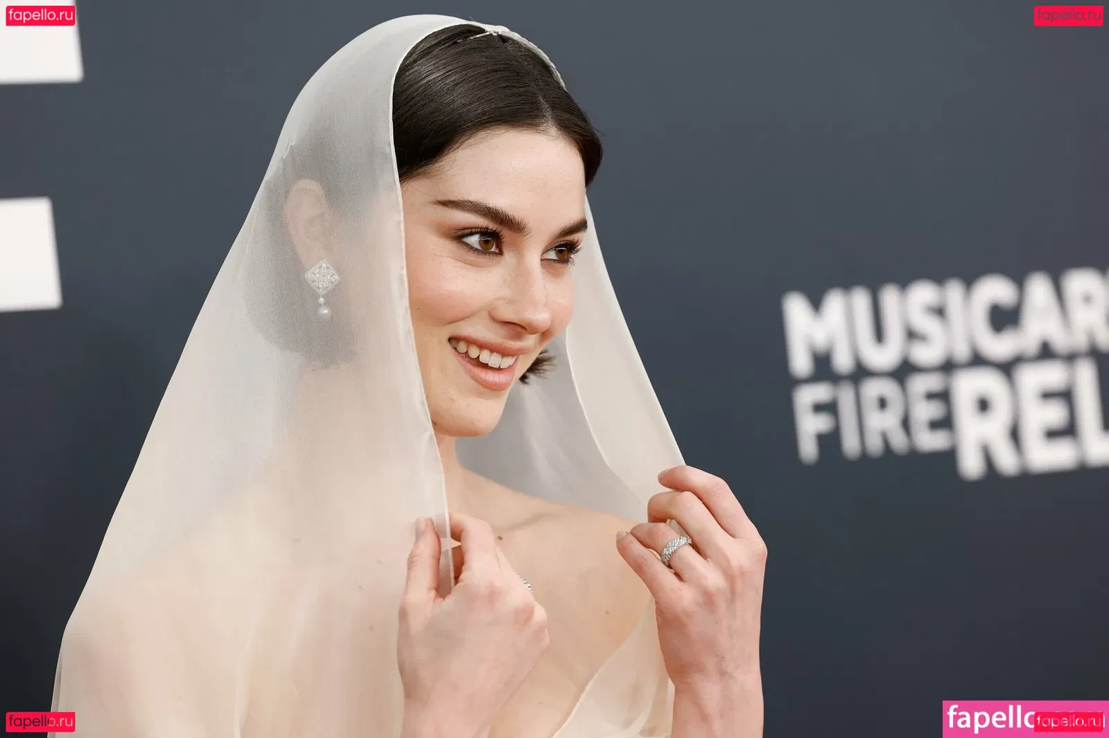 Gracie Abrams Onlyfans Photo Gallery 