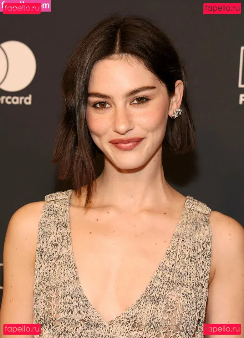 Gracie Abrams Onlyfans Photo Gallery 