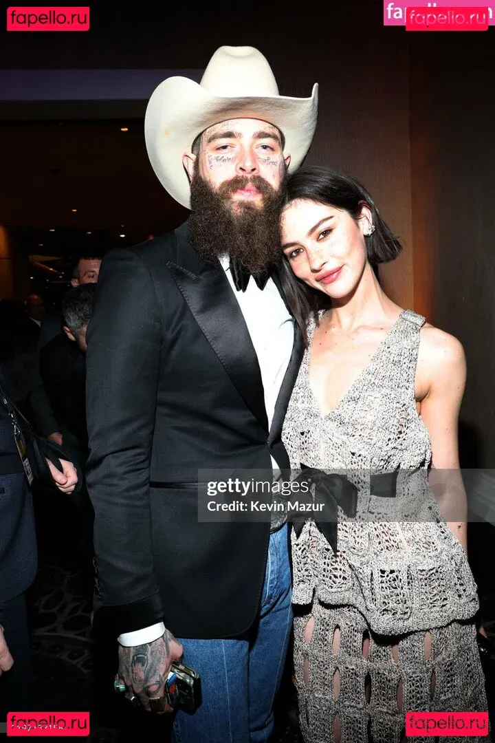 Gracie Abrams Onlyfans Photo Gallery 