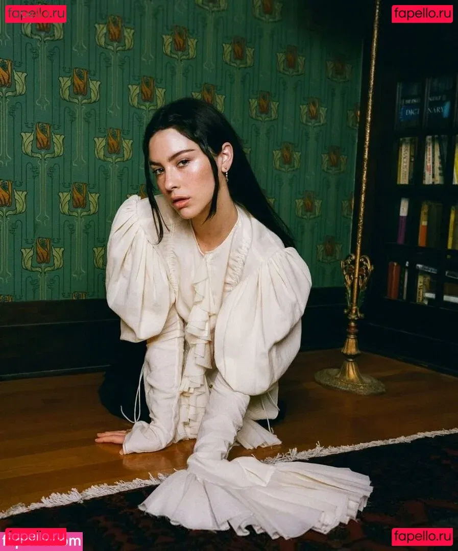 Gracie Abrams Onlyfans Photo Gallery 