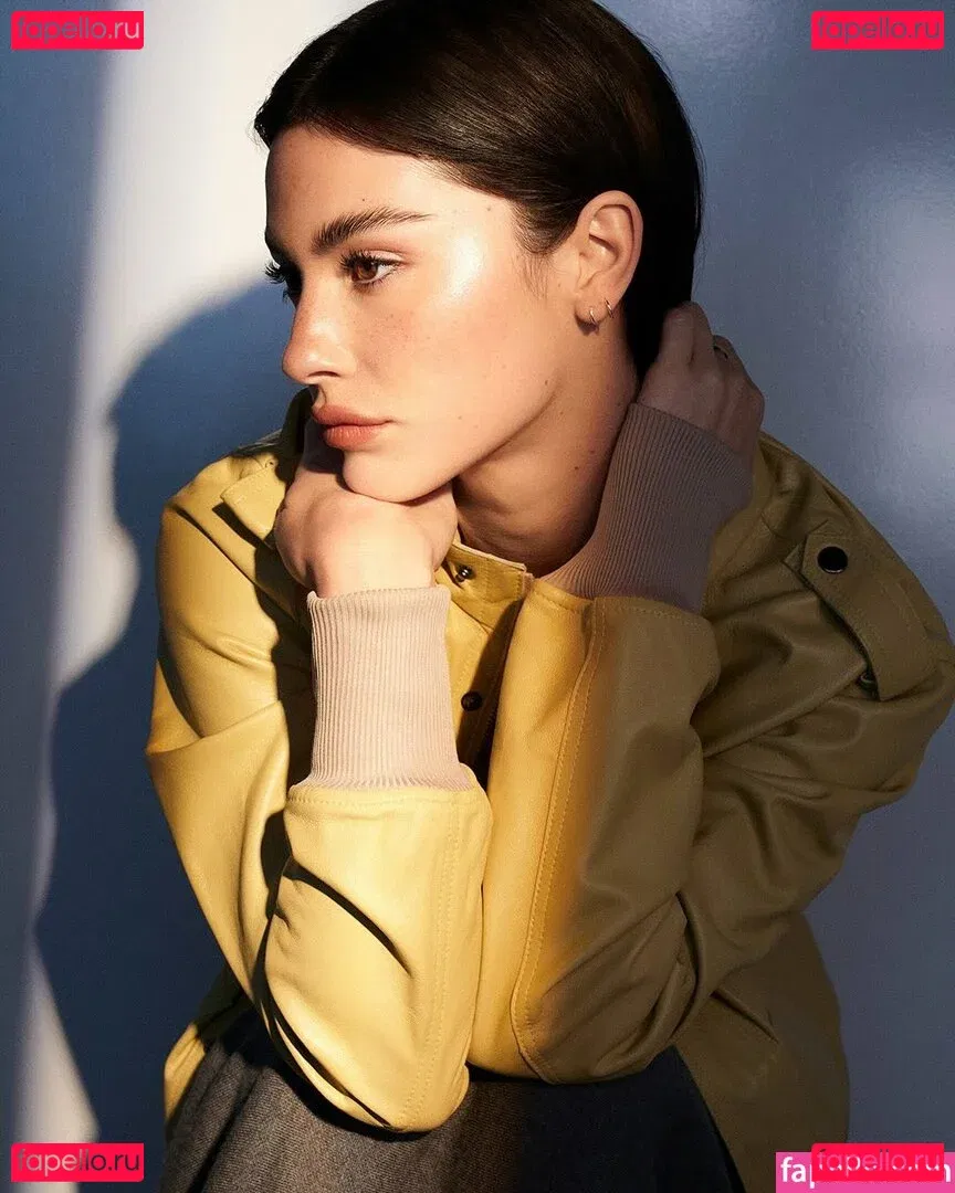 Gracie Abrams Onlyfans Photo Gallery 