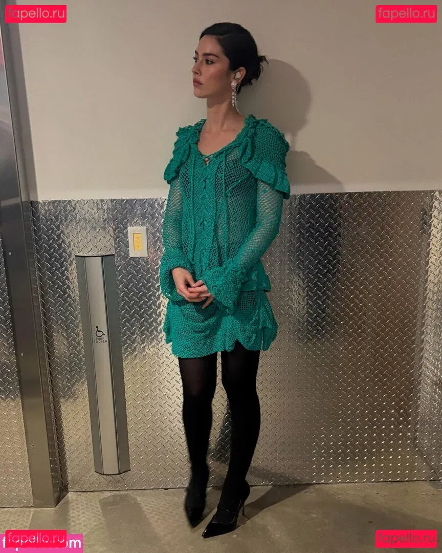 Gracie Abrams Onlyfans Photo Gallery 