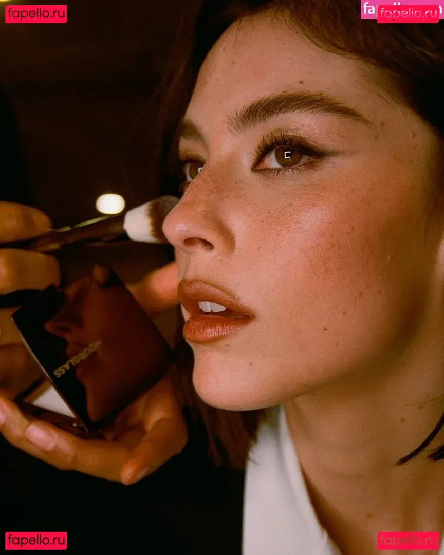 Gracie Abrams Onlyfans Photo Gallery 