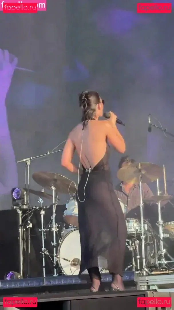 Gracie Abrams Onlyfans Photo Gallery 