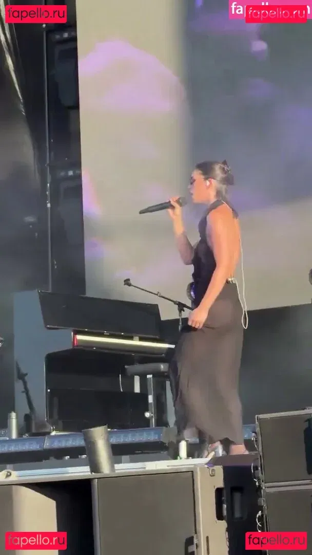 Gracie Abrams Onlyfans Photo Gallery 