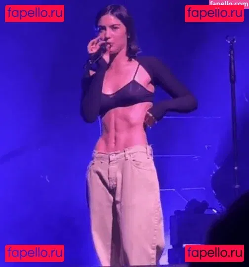 Gracie Abrams Onlyfans Photo Gallery 