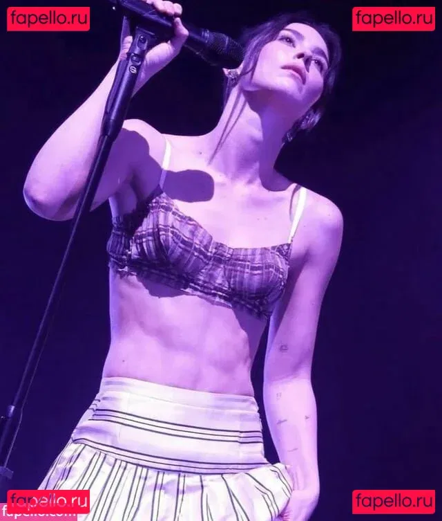 Gracie Abrams Onlyfans Photo Gallery 