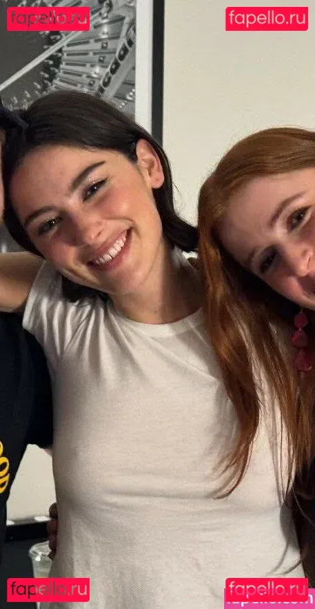 Gracie Abrams Onlyfans Photo Gallery 