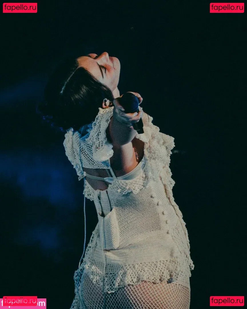 Gracie Abrams Onlyfans Photo Gallery 