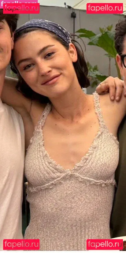 Gracie Abrams Onlyfans Photo Gallery 