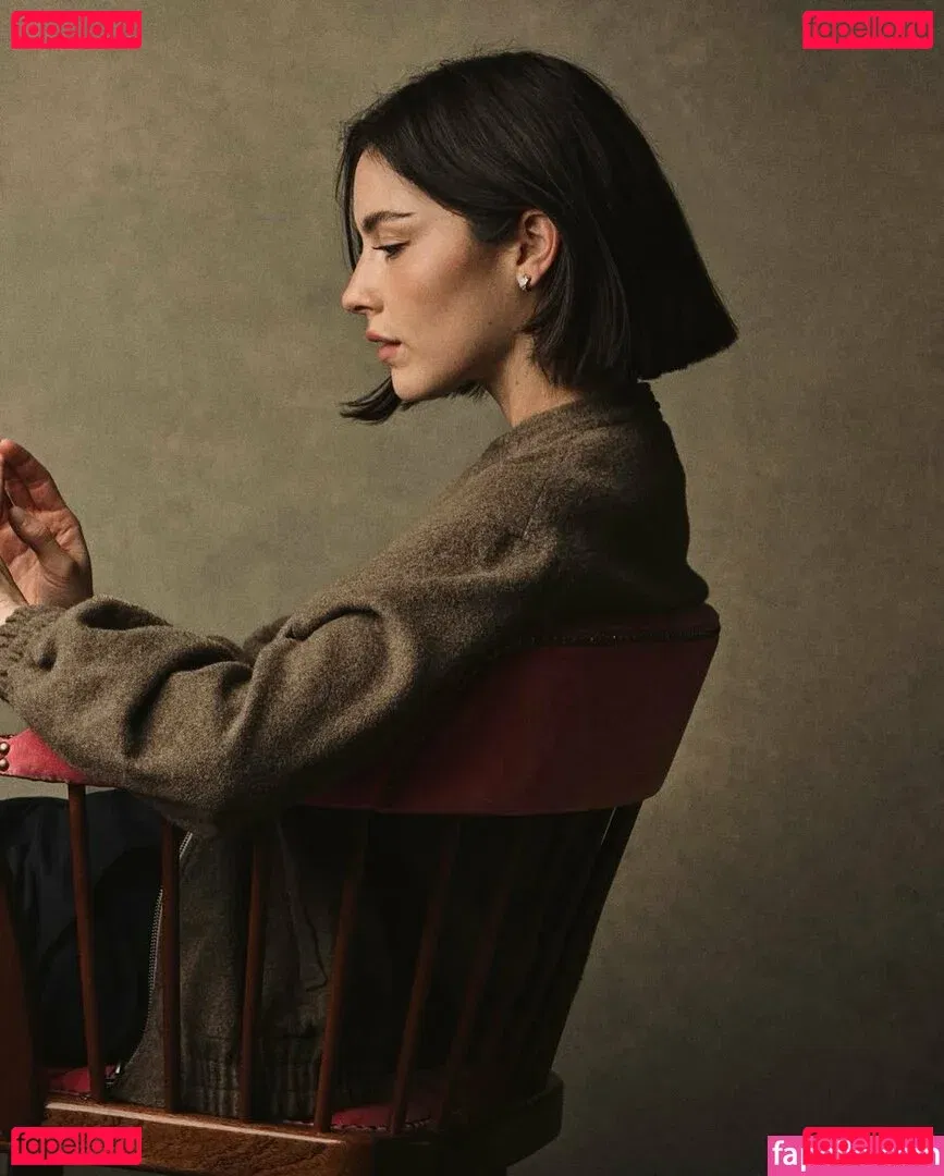 Gracie Abrams Onlyfans Photo Gallery 