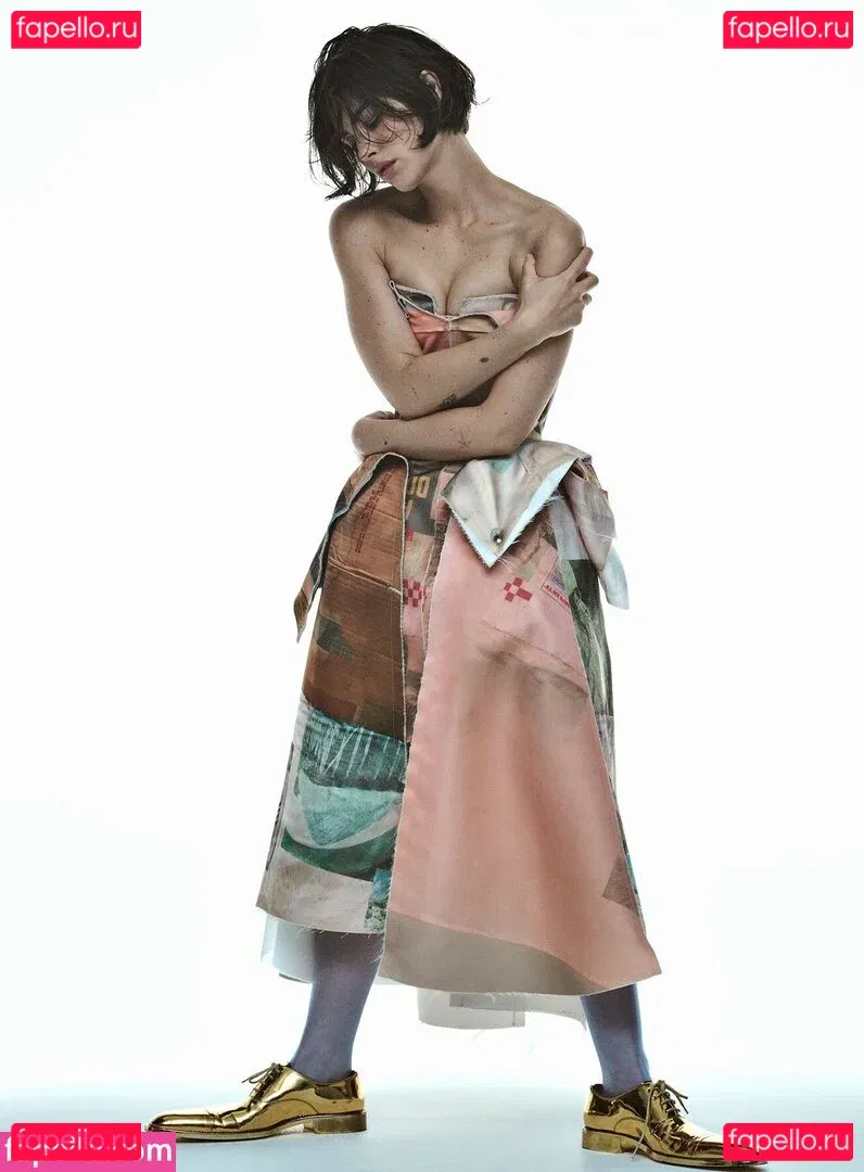 Gracie Abrams Onlyfans Photo Gallery 