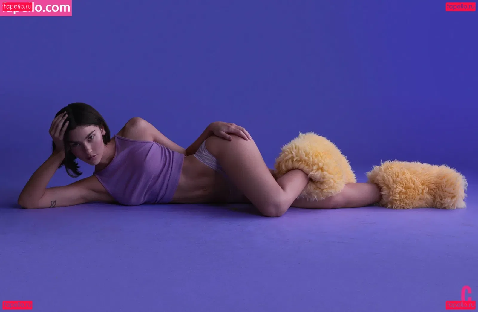 Gracie Abrams Onlyfans Photo Gallery 