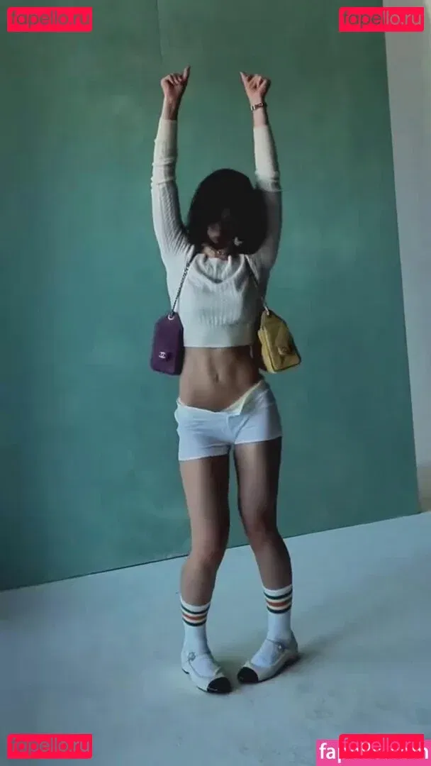 Gracie Abrams Onlyfans Photo Gallery 