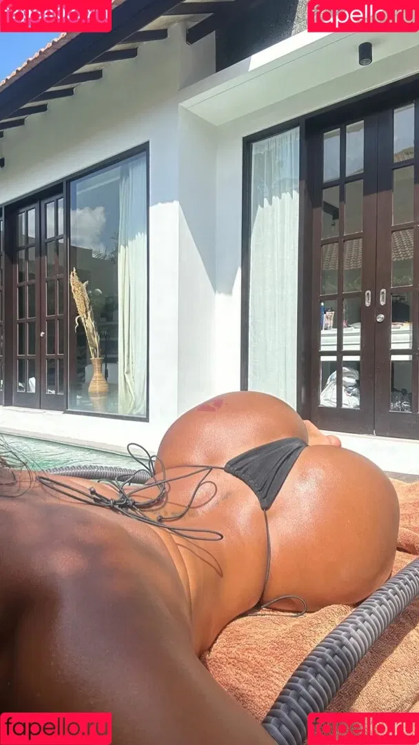 Carla-piece-of-art Onlyfans Photo Gallery 