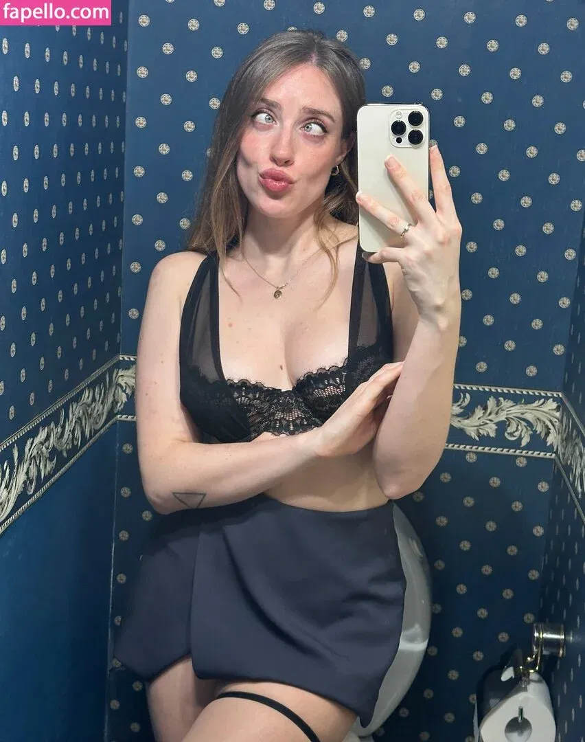 Mikimakey Onlyfans Photo Gallery 