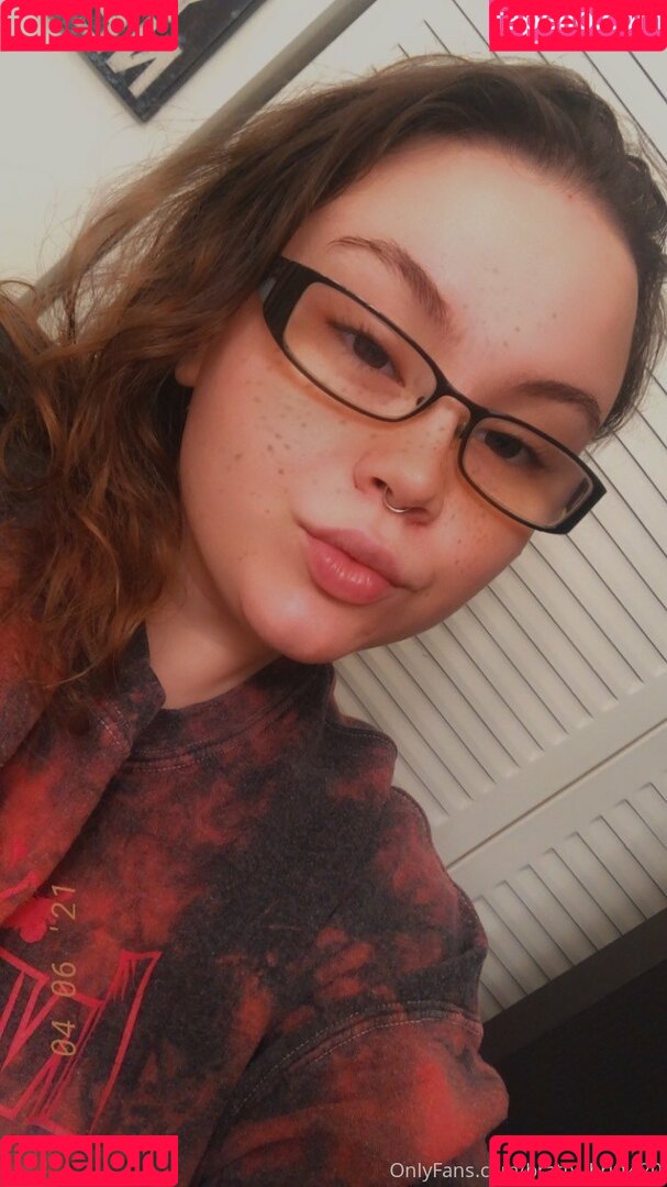 bratty_britt420 Onlyfans Photo Gallery 