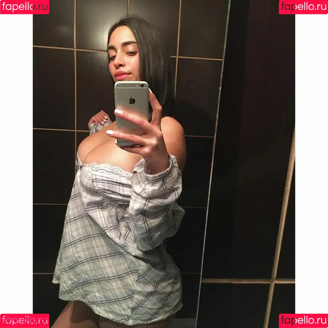 Ivana S. Onlyfans Photo Gallery 